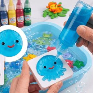 Set creatie Apa Magica – 4 culori + 3 matrițe, 3 ani+ a fost adăugat la favorite!